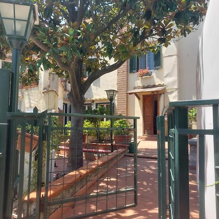Apartamento La Magnolia Locazione Breve Cava deʼ Tirreni Exterior foto